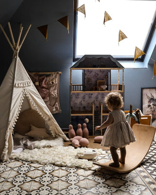 minicamp teepee with tassel decor