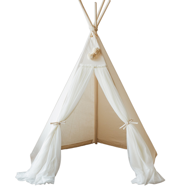 Kids teepee tent with tulle from minicamp