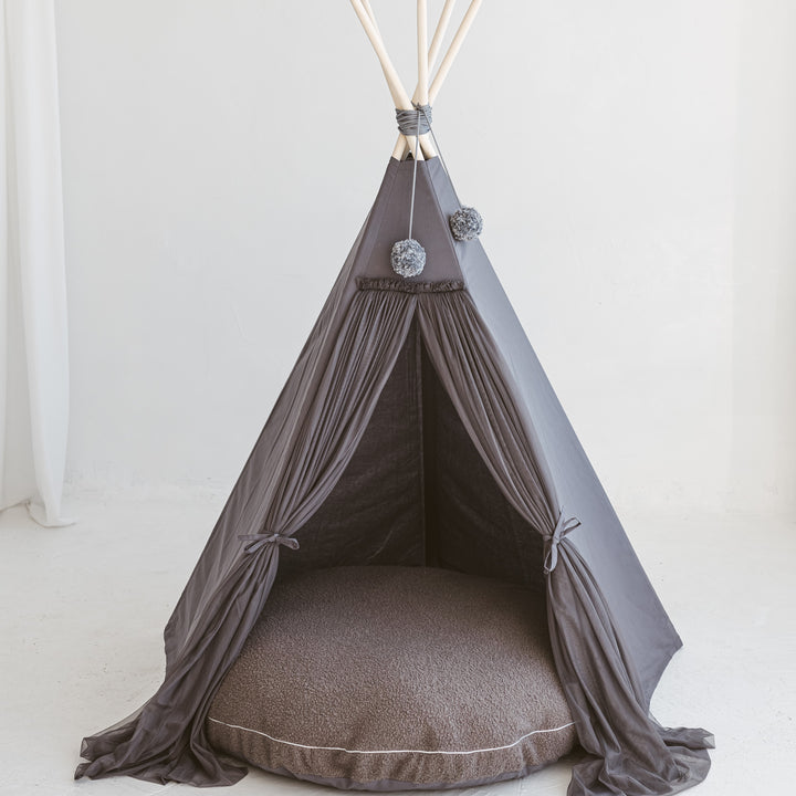 Fairy teepee with a matching floor pillow in grey